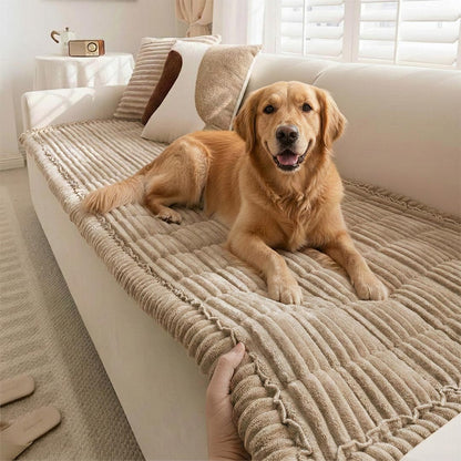 Quvie™ Plush Pet Couch Cover
